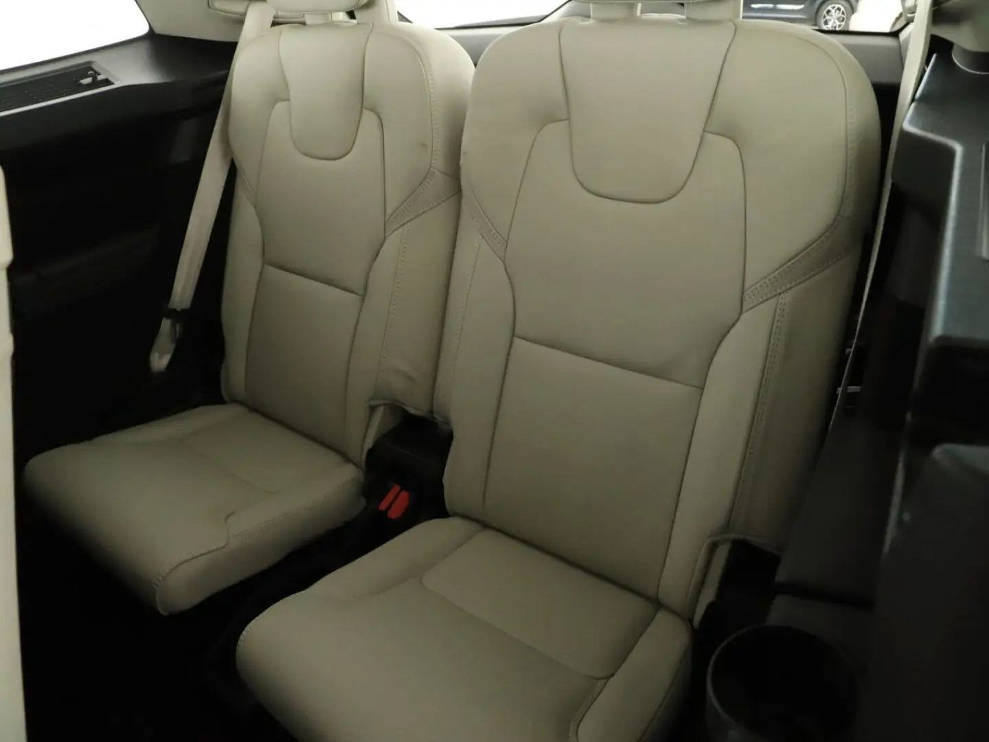XC90