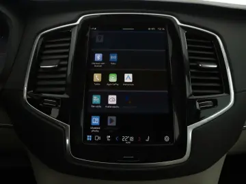 XC90