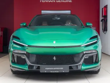 Purosangue V12 DCT 4WD