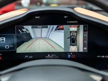 Purosangue V12 DCT 4WD