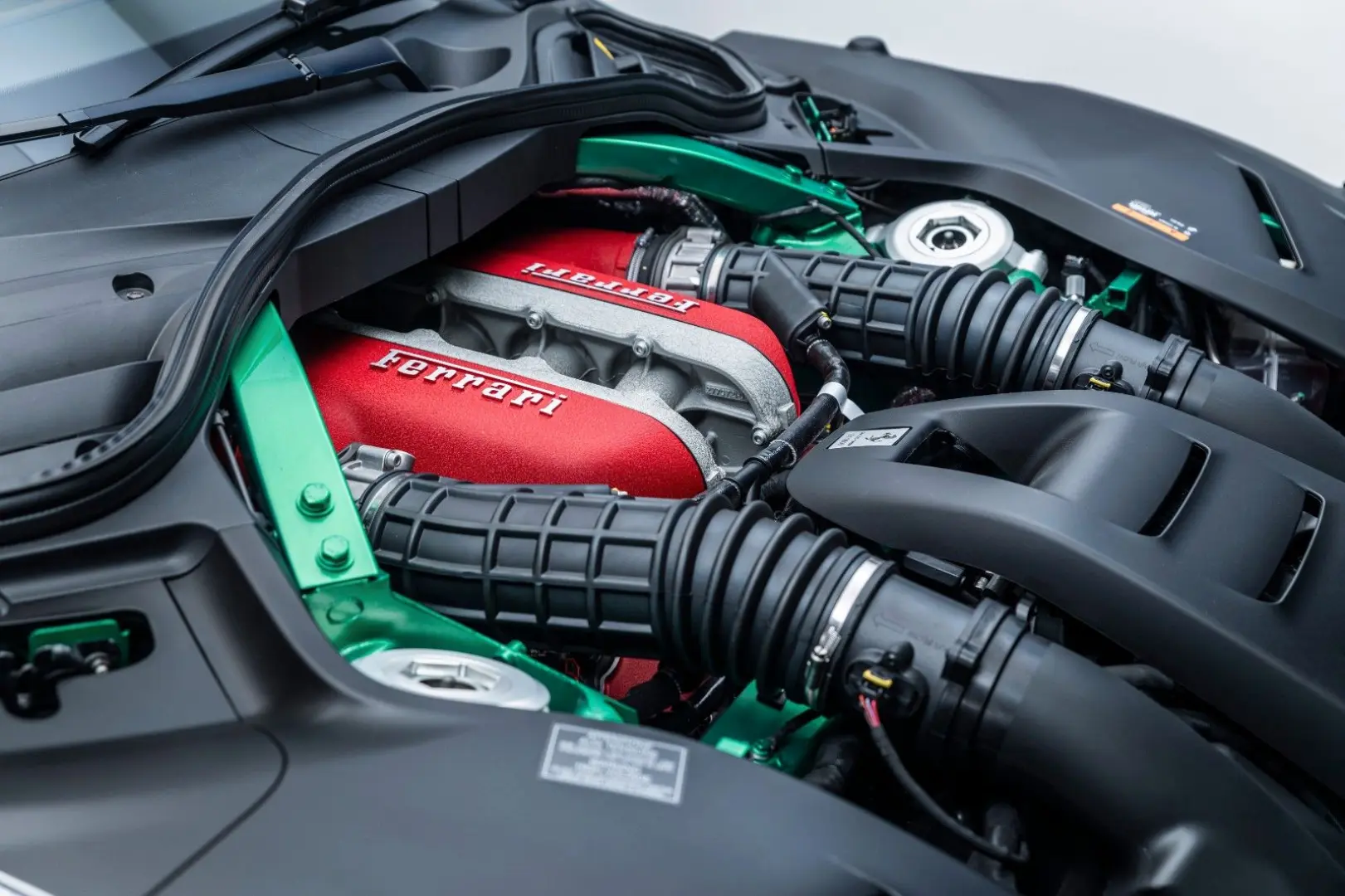 Purosangue V12 DCT 4WD