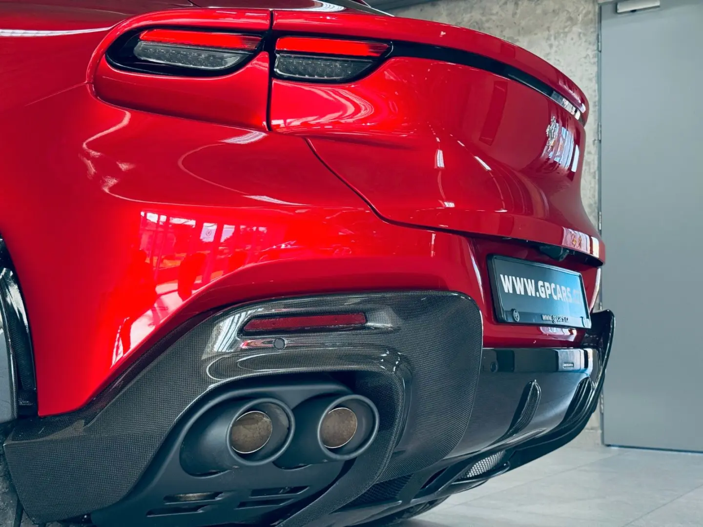 Purosangue*FULL CARBON EXT+INT*ROSSO MAG