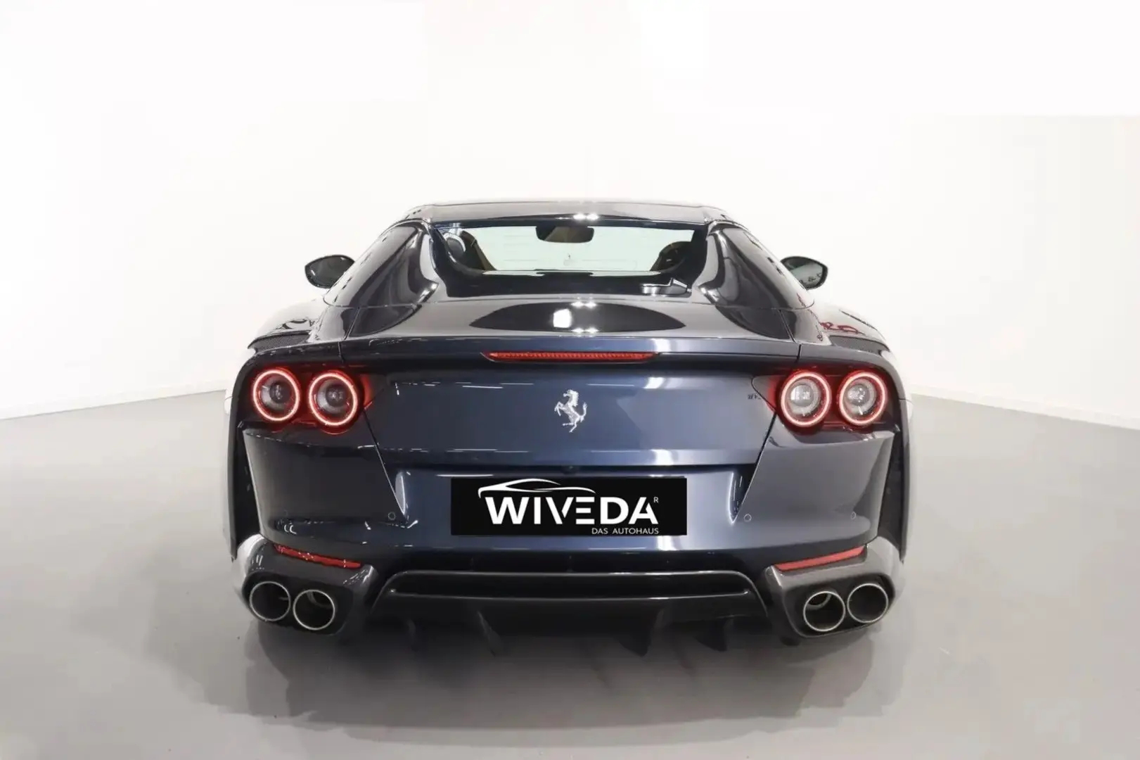 812 GTS V12