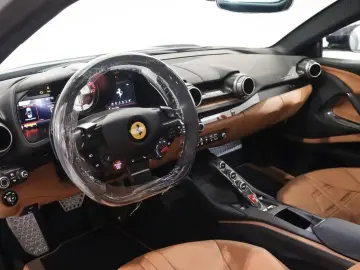 812 GTS V12