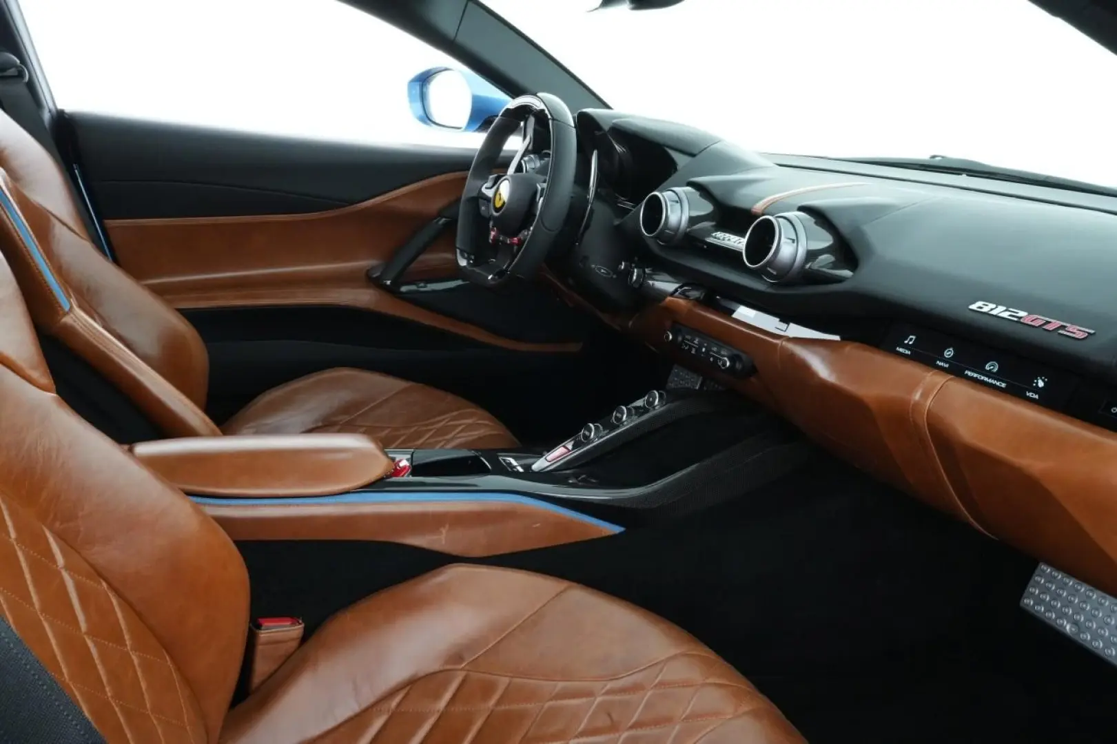 812 GTS Tailor Made