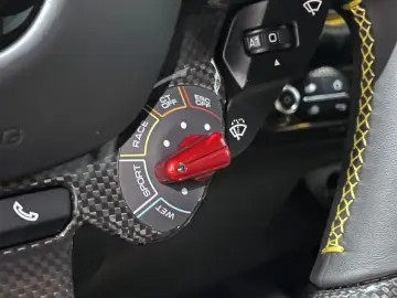 812 GTS - FULL CARBON