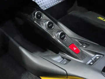 812 GTS - FULL CARBON