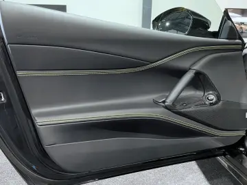 812 GTS - FULL CARBON