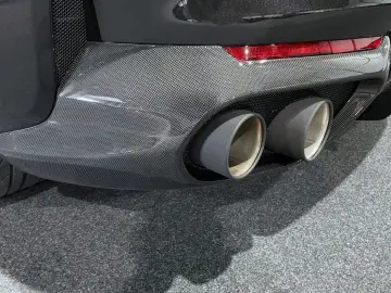 812 GTS - FULL CARBON