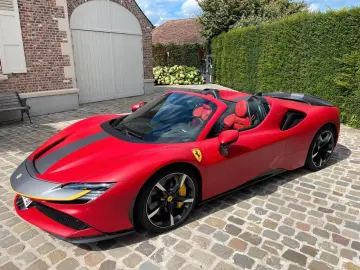 SF90 Spider