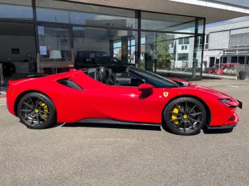 SF90 Spider