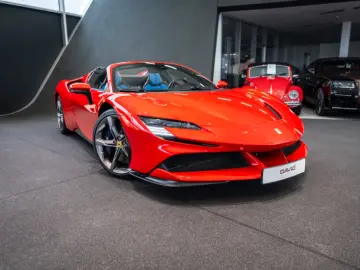 SF90 Spider*Tailor Made*Passenger*Lift*LED*