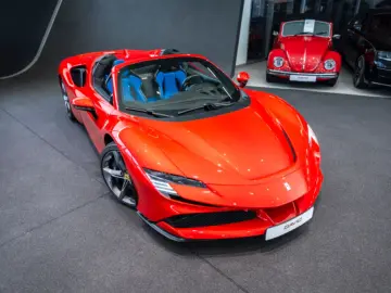 SF90 Spider*Tailor Made*Passenger*Lift*LED*