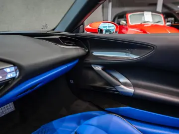 SF90 Spider*Tailor Made*Passenger*Lift*LED*
