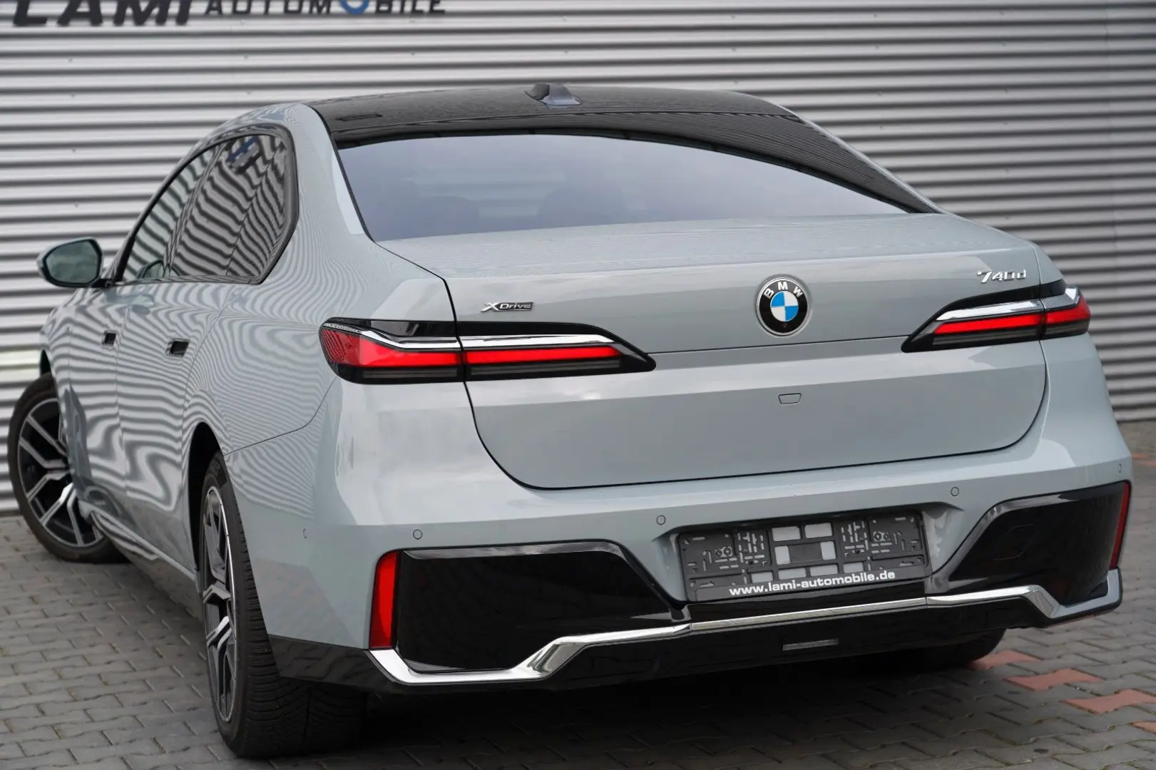 740d xDrive M Sport