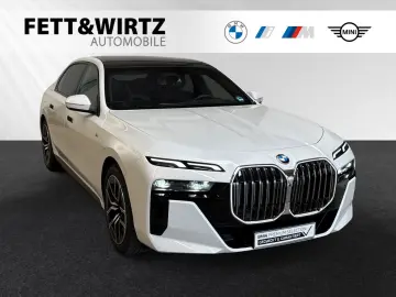 740d xDrive M Sport SkyLounge Standheizung