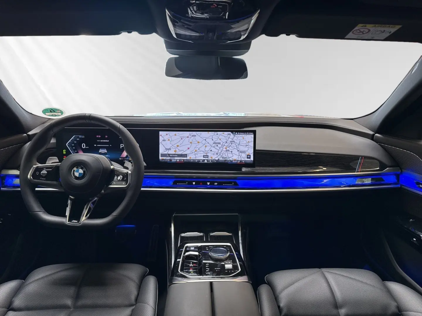 740d xDrive M Sport|SkyLounge|Standheizung
