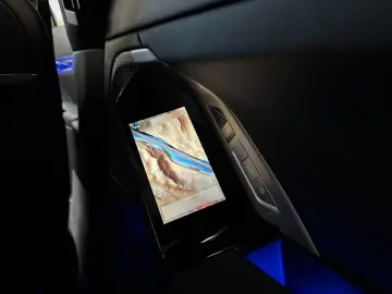740d xDrive M Sport|SkyLounge|Standheizung
