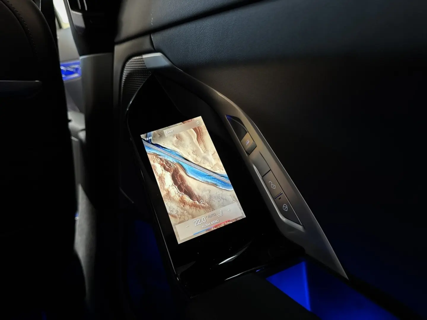 740d xDrive M Sport|SkyLounge|Standheizung