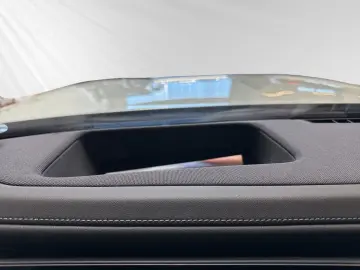 740d xDrive M Sport|SkyLounge|Standheizung