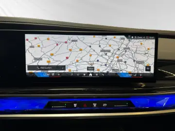 740d xDrive M Sport|SkyLounge|Standheizung