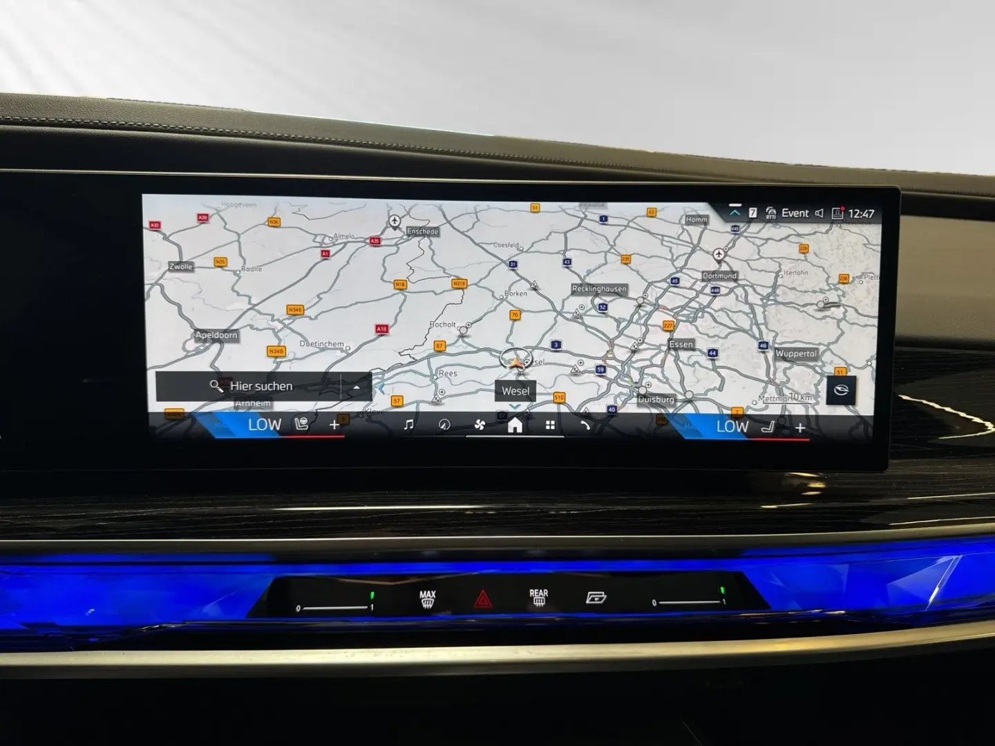 740d xDrive M Sport|SkyLounge|Standheizung