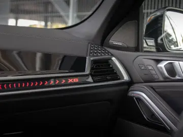 X6 30d xDrive*M Sport PRO*360°KAM*PANO*HUD*SOFT