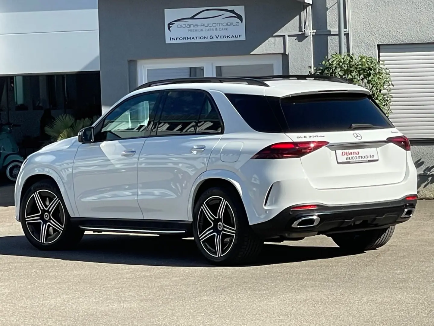 GLE 350 de 4M AMG Night Advanced Pano AHK wieNEU