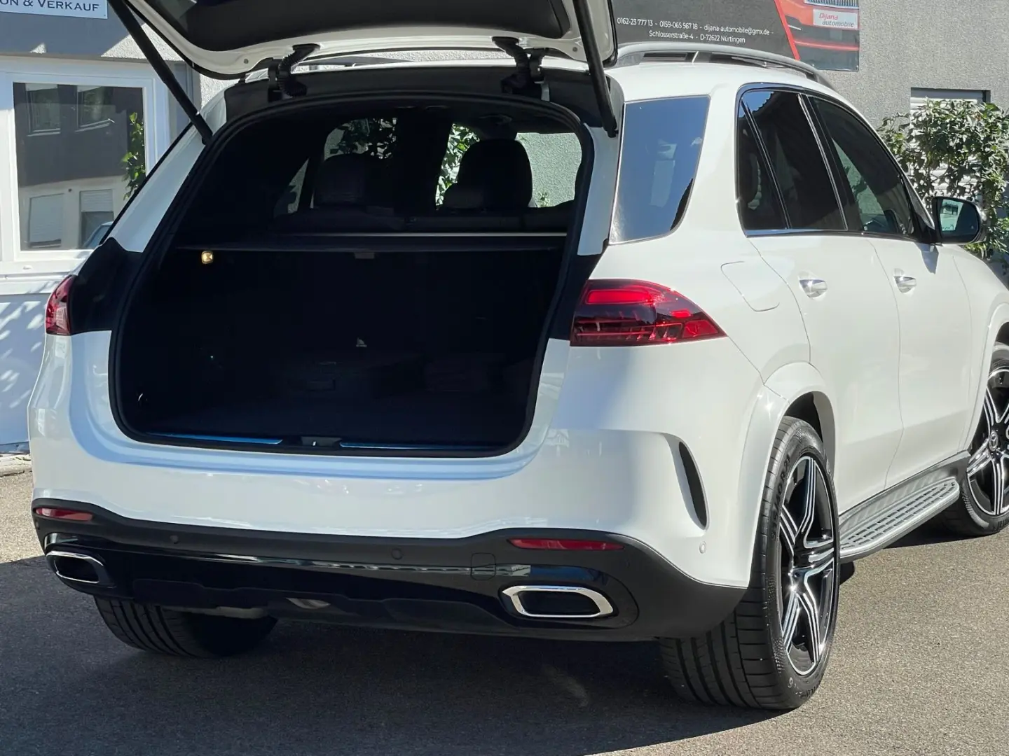 GLE 350 de 4M AMG Night Advanced Pano AHK wieNEU