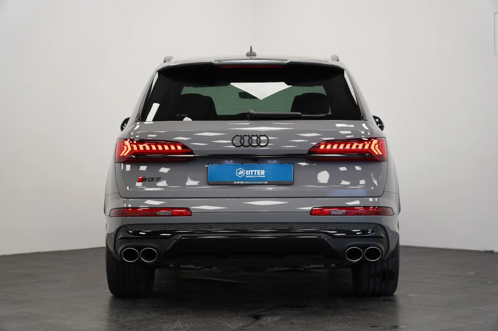 SQ7 V8 Competition plus*PANO*MatrixLED*Valcona*