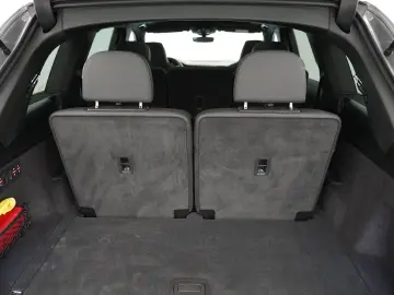 SQ7 V8 Competition plus*PANO*MatrixLED*Valcona*