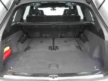 SQ7 V8 Competition plus*PANO*MatrixLED*Valcona*