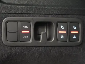 SQ7 V8 Competition plus*PANO*MatrixLED*Valcona*