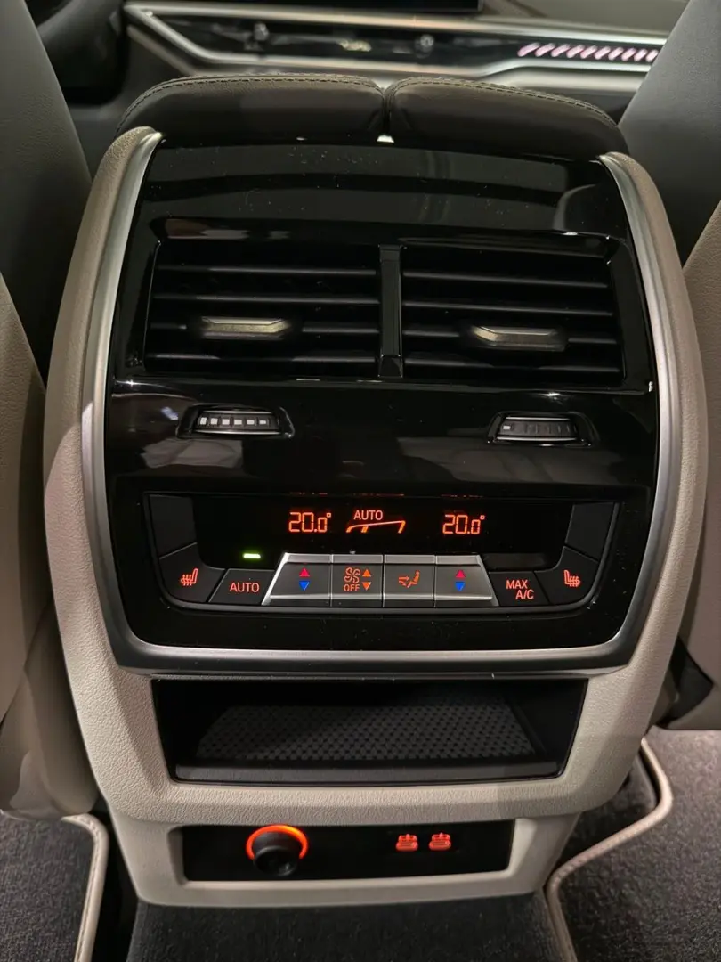 X5 M60i xDrive M-PRO+INNO+KOMF+PLUS+ECXL+TRAV
