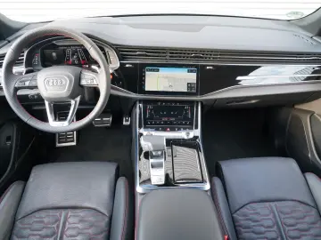 RSQ8 4.0TFSI quattro INDIVIDUAL DYNAMIK+ PANO