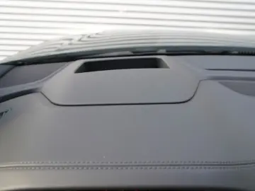 RSQ8 4.0TFSI quattro INDIVIDUAL DYNAMIK+ PANO