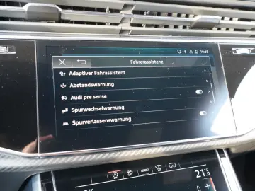 RSQ8 4.0TFSI quattro INDIVIDUAL DYNAMIK+ PANO