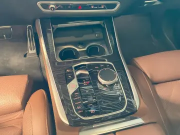 X5 M60i xDrive AHK+Pano+Innovation+Individual
