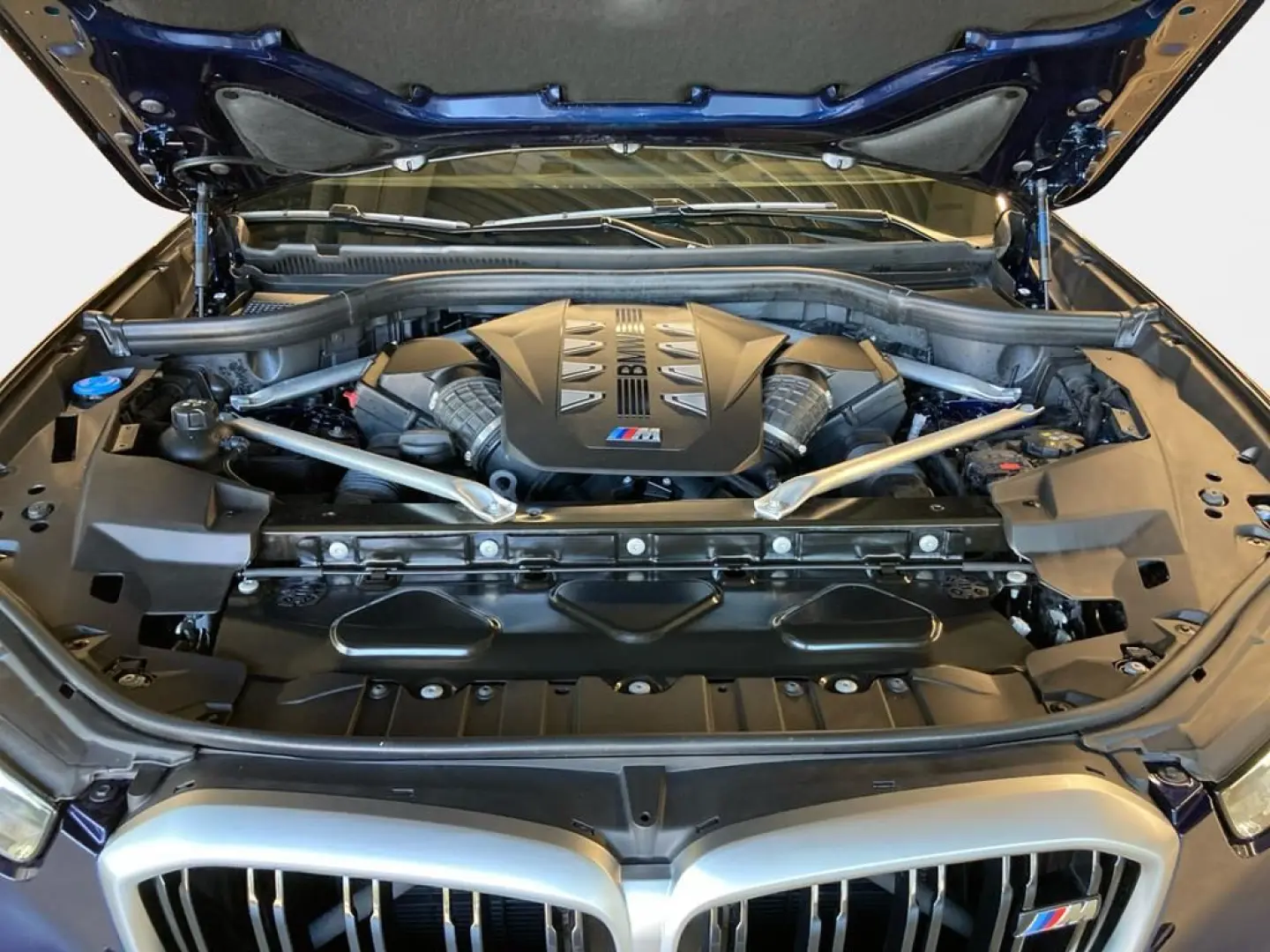 X5 M60i xDrive AHK+Pano+Innovation+Individual
