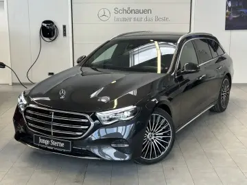 E 300e T AMG PANO+DISTR.+HUD+MEMORY+DIGITAL+AHK