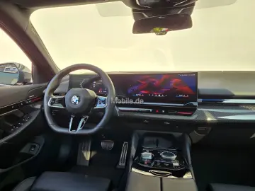 520i M Sportpaket*Komfortsitze*Pano*AHK*h/k*DA+*