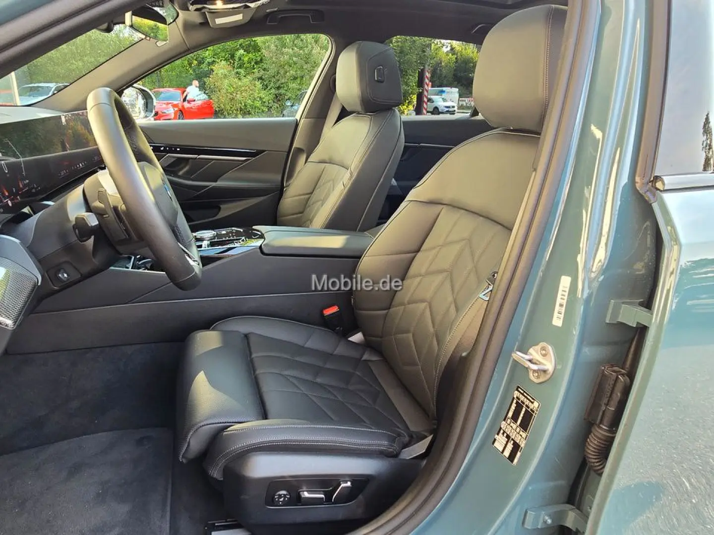 520i M Sportpaket*Komfortsitze*Pano*AHK*h/k*DA+*