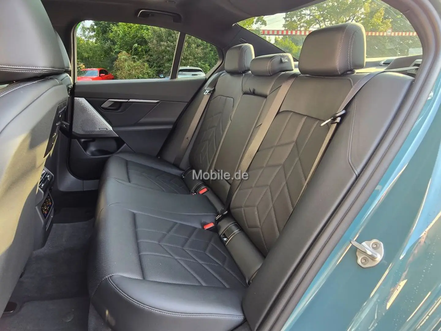 520i M Sportpaket*Komfortsitze*Pano*AHK*h/k*DA+*