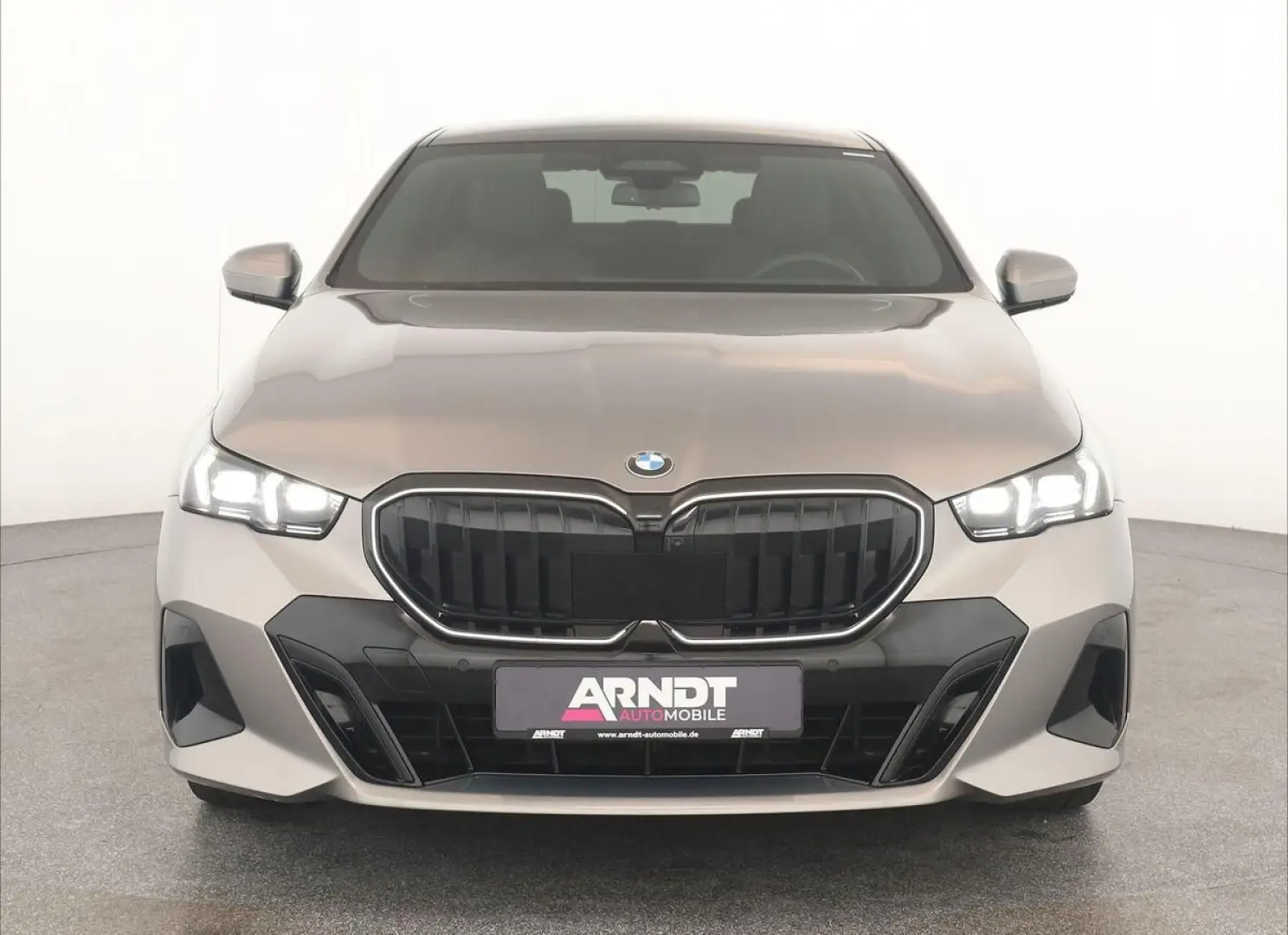 520d xDrive M Sport Pro Pano HUD HK ACC 360 21