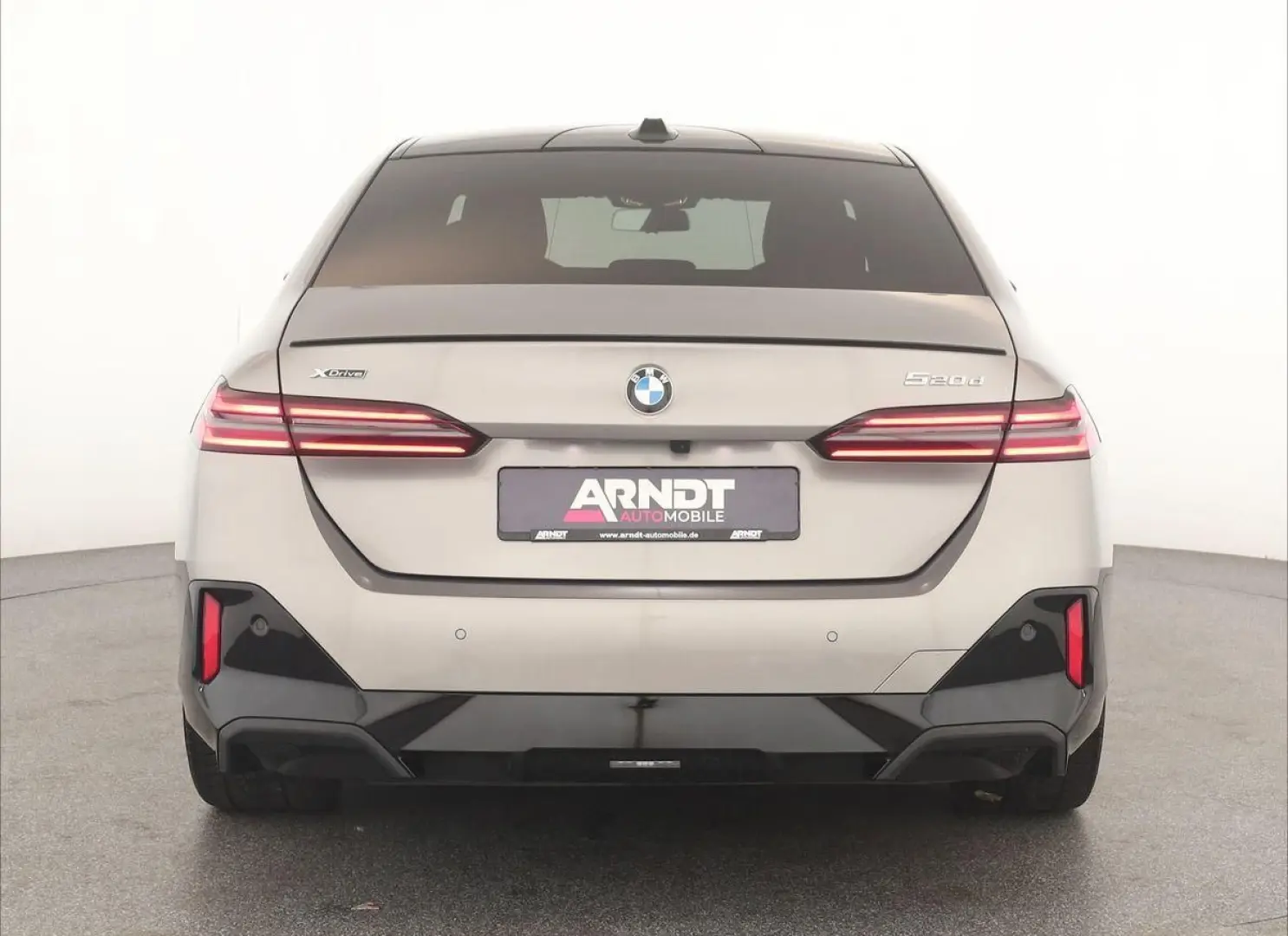 520d xDrive M Sport Pro Pano HUD HK ACC 360 21