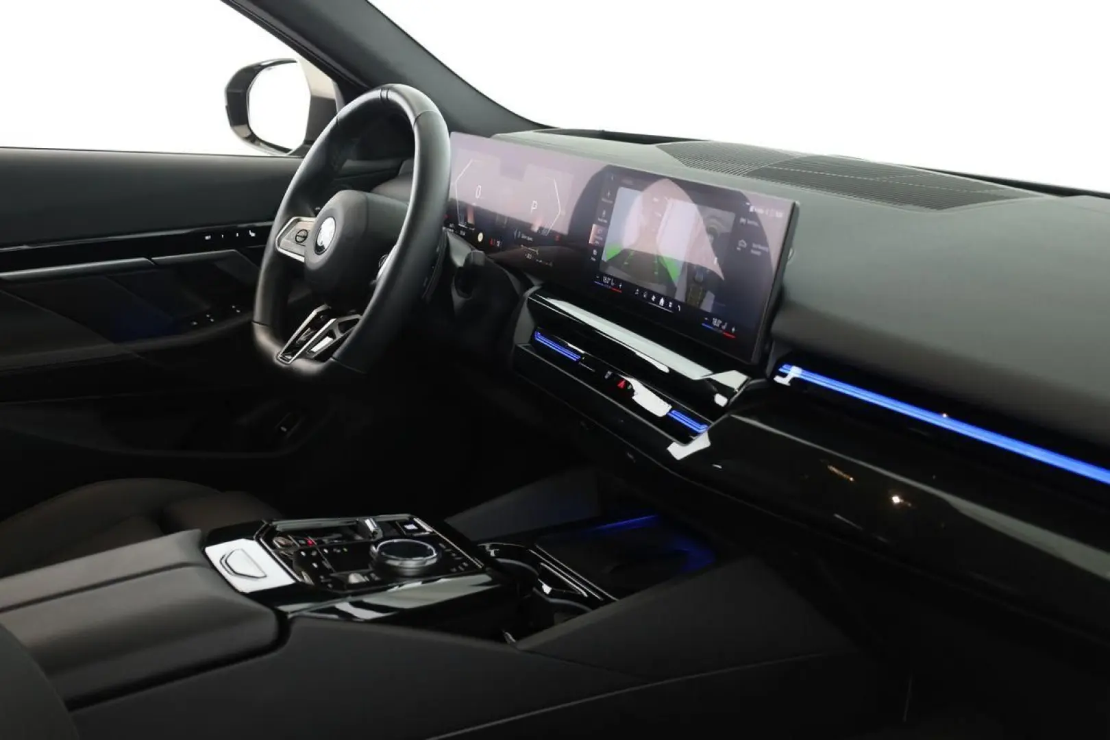 520d xDrive M Sport Pro Pano HUD HK ACC 360 21