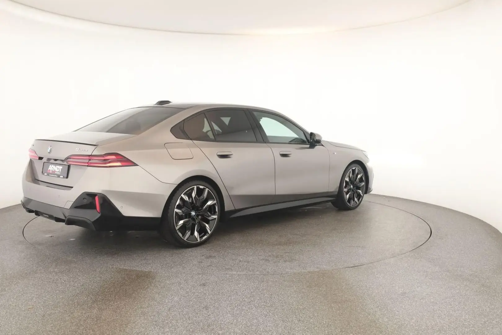 520d xDrive M Sport Pro Pano HUD HK ACC 360 21