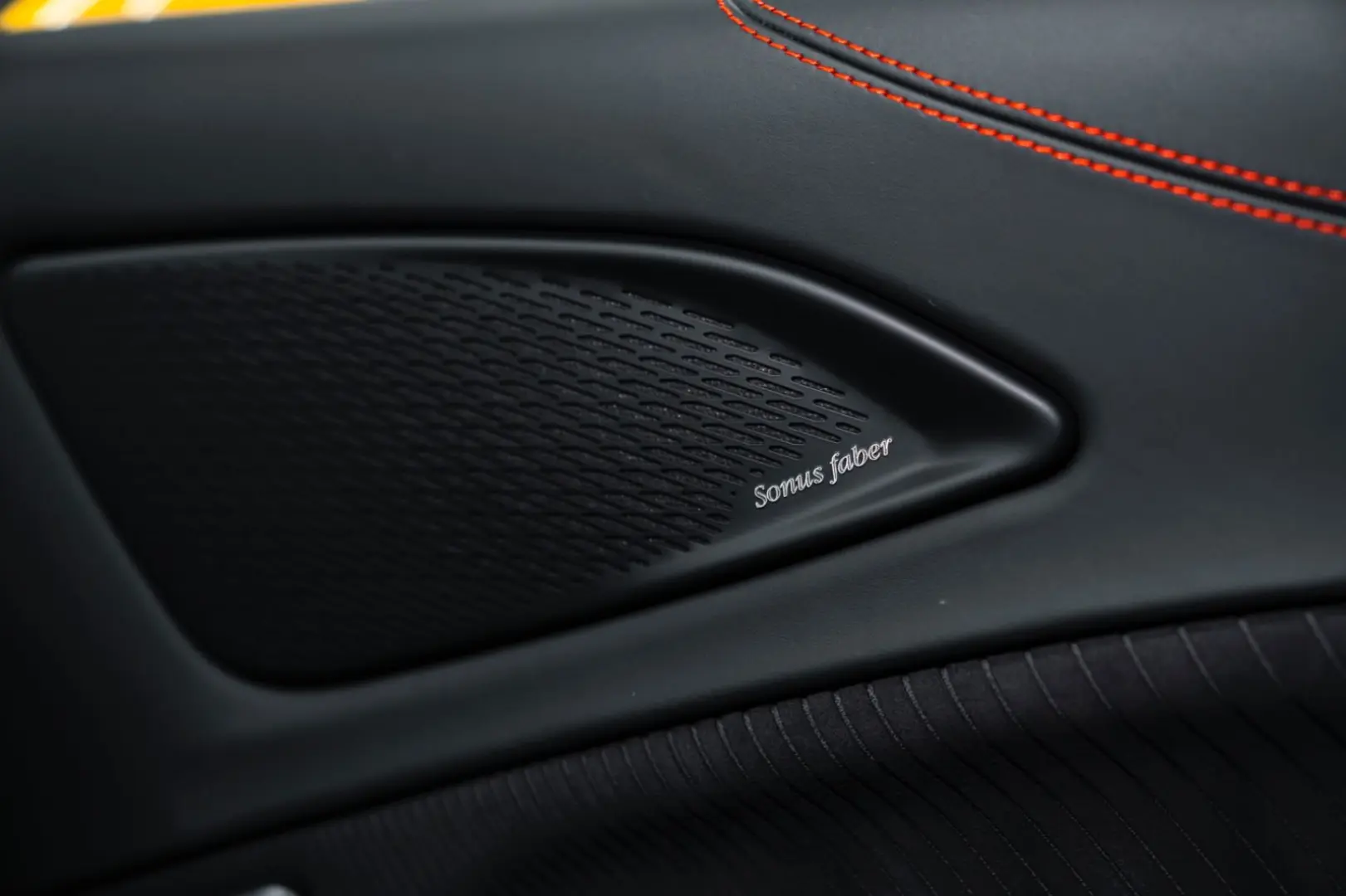 MC20 3.0 V6 DCT | Lift | Sabelt | Sunus Faber