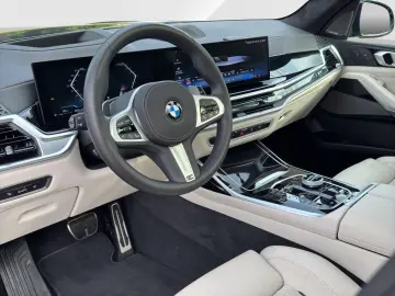 X7 xDrive40d M Sport Pro | Pano. Sky L. | AHK | 