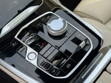X7 xDrive40d M Sport Pro | Pano. Sky L. | AHK | 